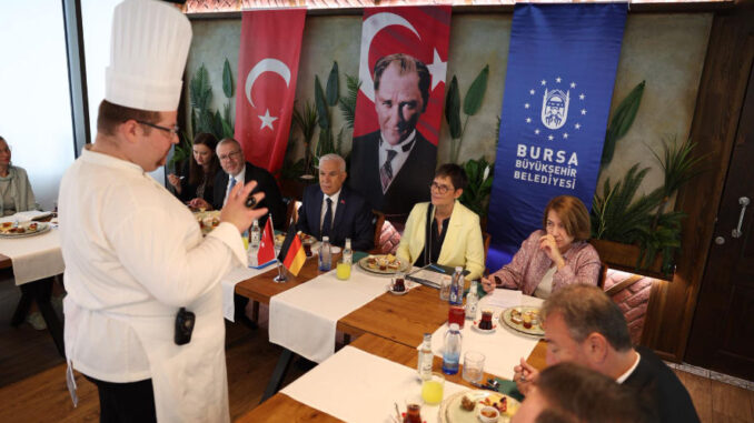 Almanlar Bursa Lezzetlerine Hayran Kaldı - Adana Mersin