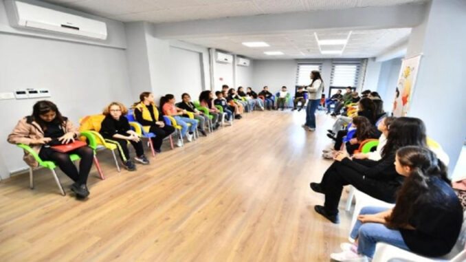 İzmir Çocuk Meclisi'ne Yeni Dönem Başvuruları Başladı - Adana Mersin