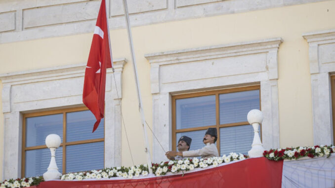 İzmir’in Kurtuluşunda Temsili Bayrak Töreni - Adana Mersin