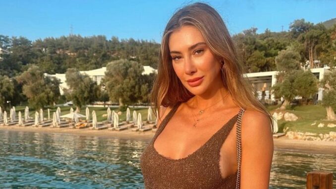 Şeyma Subaşı havaalanında gözaltına alındı - Adana Mersin