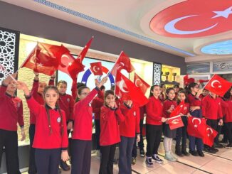 Okullarda Bayrak Sevgisi ile İlk Ders - Adana Mersin